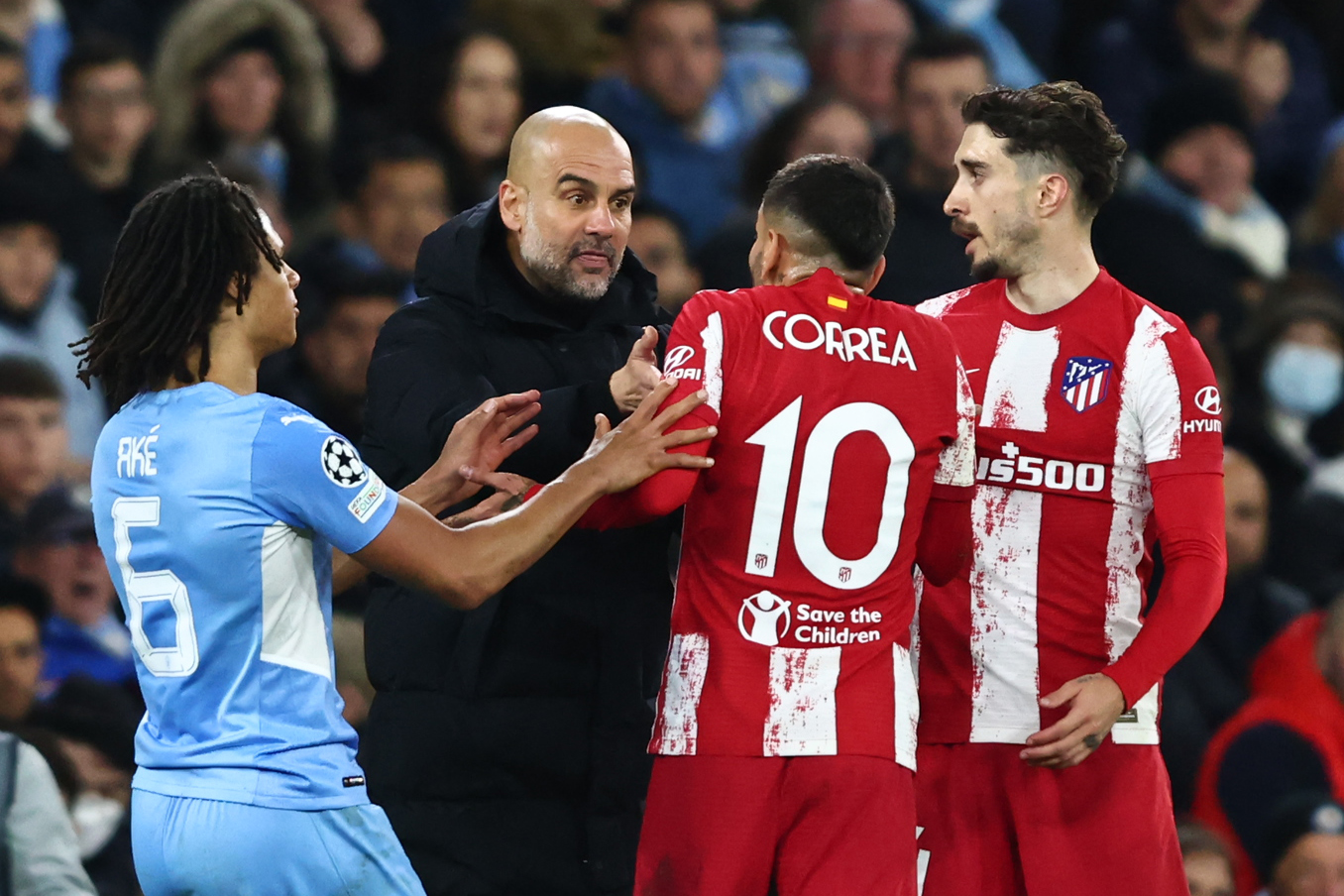 包含赛后突围战来临，萨克拉门托国王围绕意大利杯防线松动，引发热议，心理建设被强调的词条开云