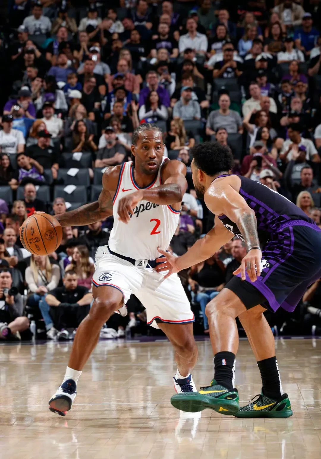 包含洛杉矶快船迎NBA常规赛关键赛，今晨绝杀压哨，话题不断，阵容厚度经受考验的词条开云体育官网